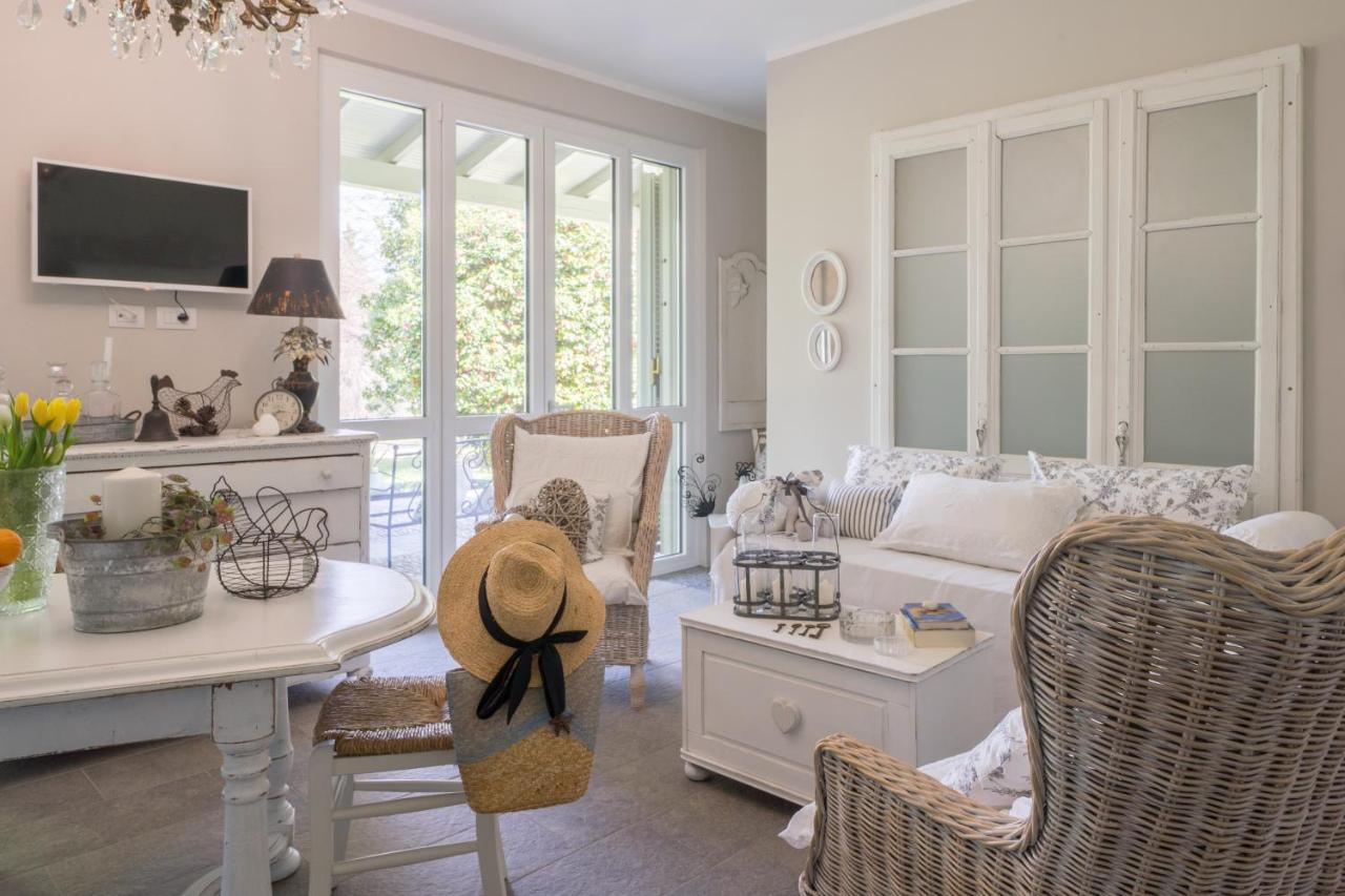 Bnbook Maison Charlotte Lago Maggiore بورتو فالترافاغليا المظهر الخارجي الصورة
